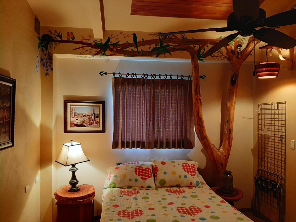Marita'S Bed And Breakfast Нуево Аренал Екстериор снимка
